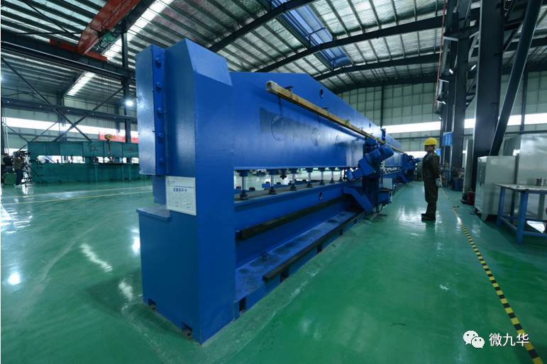 九華14個(gè)重大項(xiàng)目落地生根，總投資216億元，湖南首個(gè)智能手機(jī)全產(chǎn)業(yè)鏈企業(yè)落戶